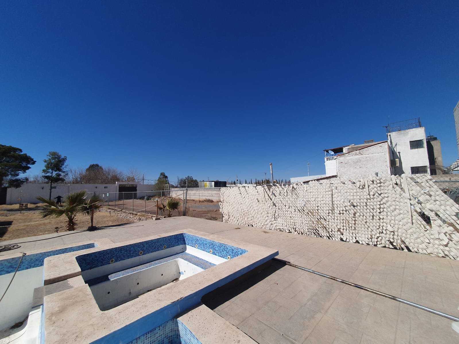 INCREIBLE OPORTUNIDAD DE INVERSION, JARDIN PARA EVENTOS